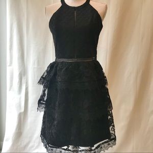 NWT Heartlook Victoria Ruffle Lace dress